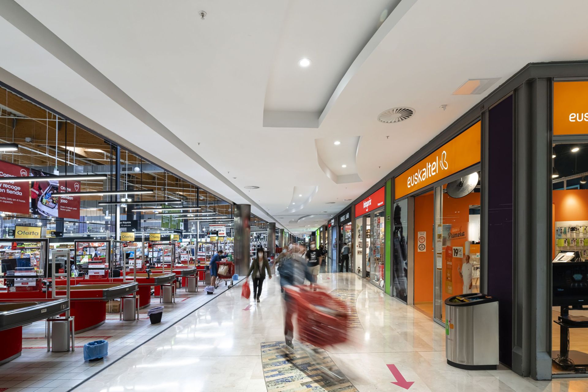 Iluminacion de centros comerciales