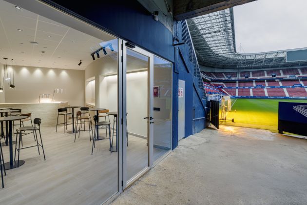 luminarias sala vip del estadio del Sadar de Osasuna