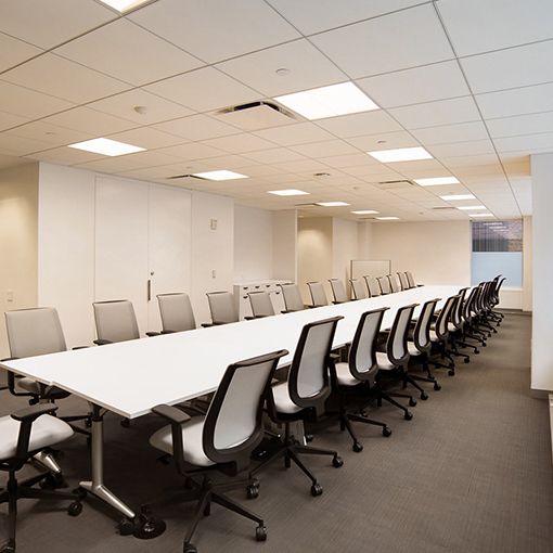 Iluminación HCL para lograr en entornos cerrados el equilibrio entre los ciclos día/noche del exterior.