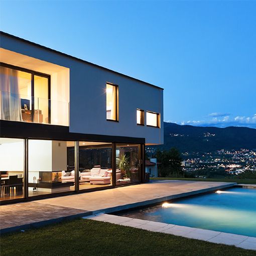 El Controlador piscina RGB de CELER es una apuesta por la comodidad y la facilidad de uso