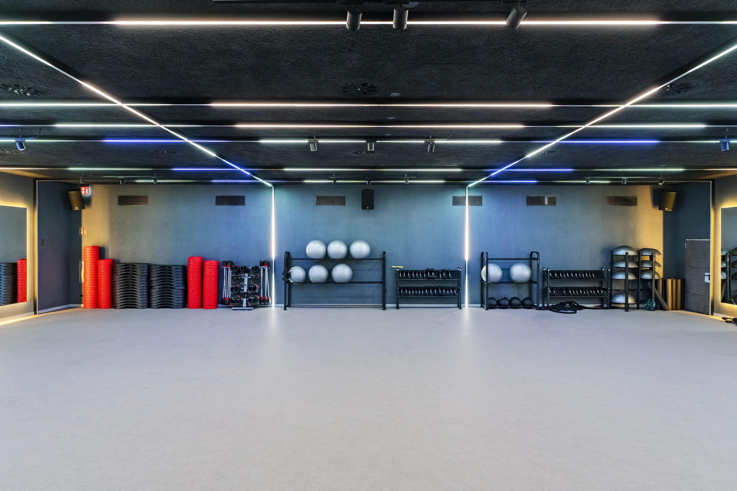 Iluminamos tus ideas con precisión y creatividad