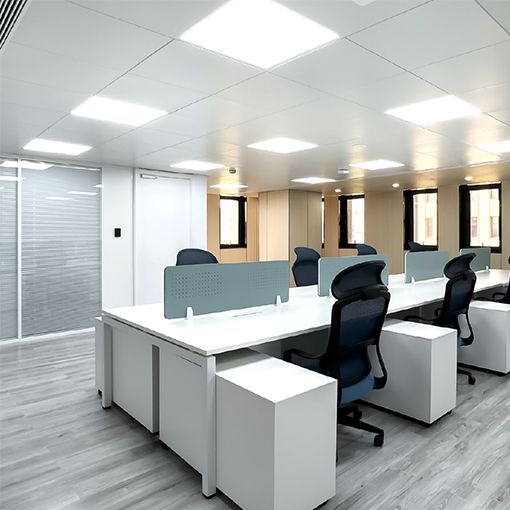 Sistemas de iluminación profesionales para techos modulares y otros, que proporcionan un gran confort visual