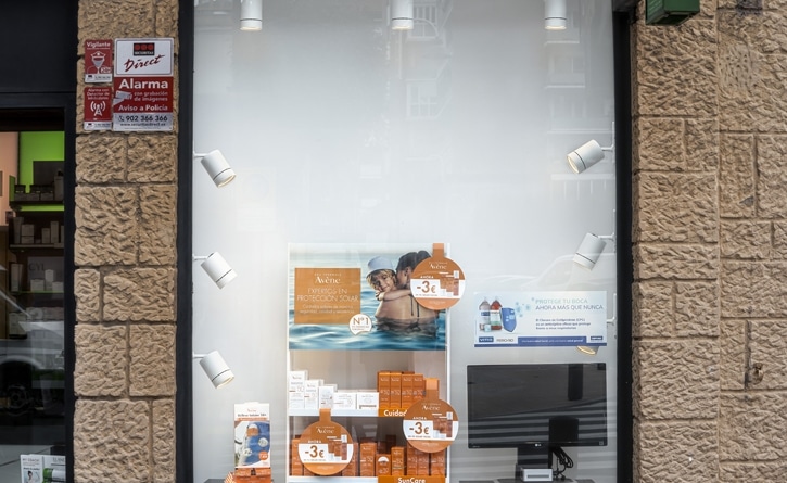 Luminaria para Farmacia Bilbao