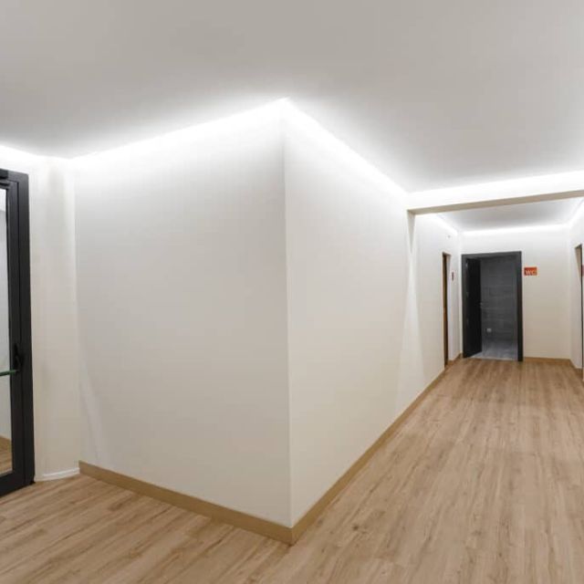 Proyectos Iluminacion gimnasio Art Fit Siluet 