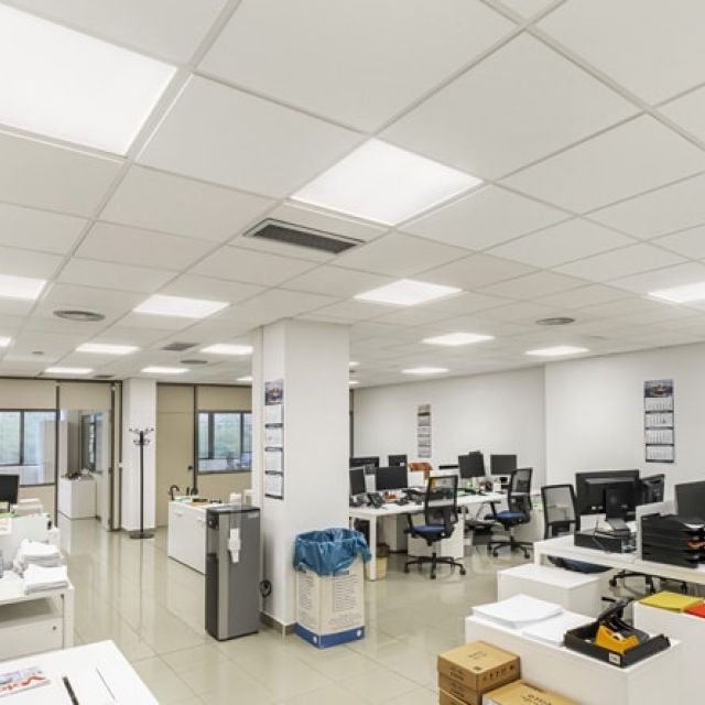 PROYECTO RENOVACION OFICINAS AGENCIA MARÍTIMA